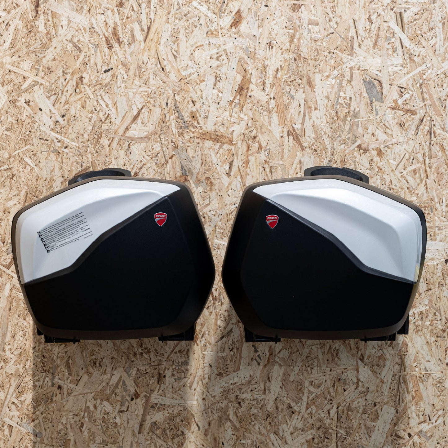 Montageset voor kunststof zijkoffers Ducati Multistrada V4 S (2025+)