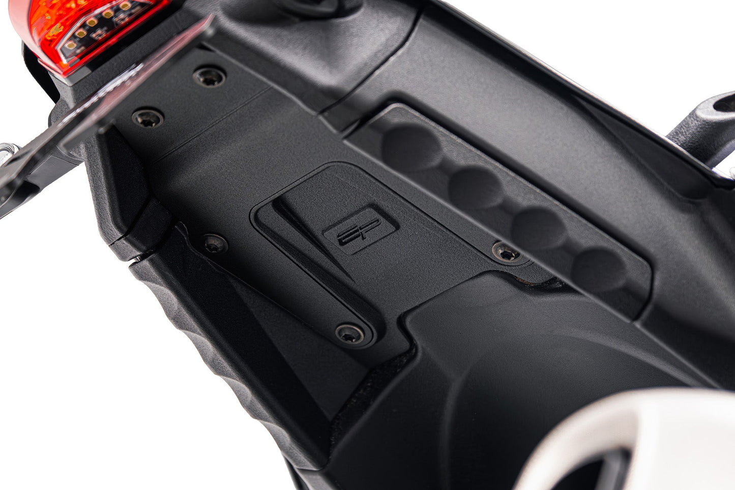 Kentekenplaathouder (Rood Achterlicht) Evotech - Yamaha Tenere 700 (2026+)