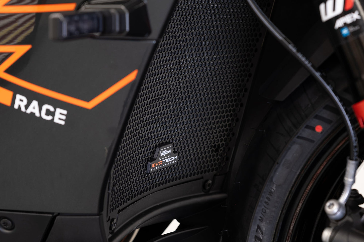Radiatorcover Evotech (Black) - KTM 990 RC R (2026+)