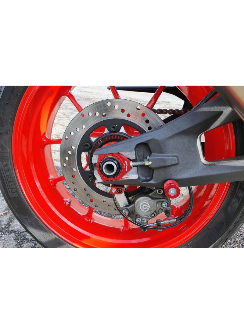Achteras moer set - black red gold silver Ducati Monster V2 + (Plus) (2026+)