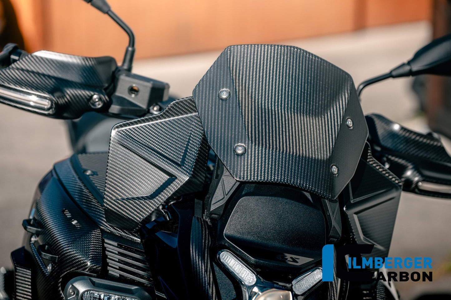 Windgeleider (deflector) rechts mat carbon BMW R1300GS Adventure Option 719 Karakorum (2024+)