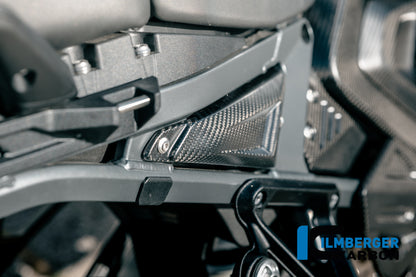 Frame driehoek-cover rechts achterste deel mat carbon BMW R1300GS Adventure (2024+)
