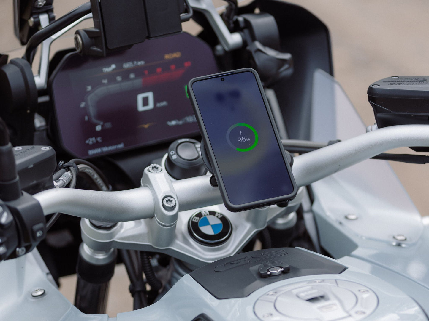 Tête de charge sans fil à quadrouille V2 étanche V2