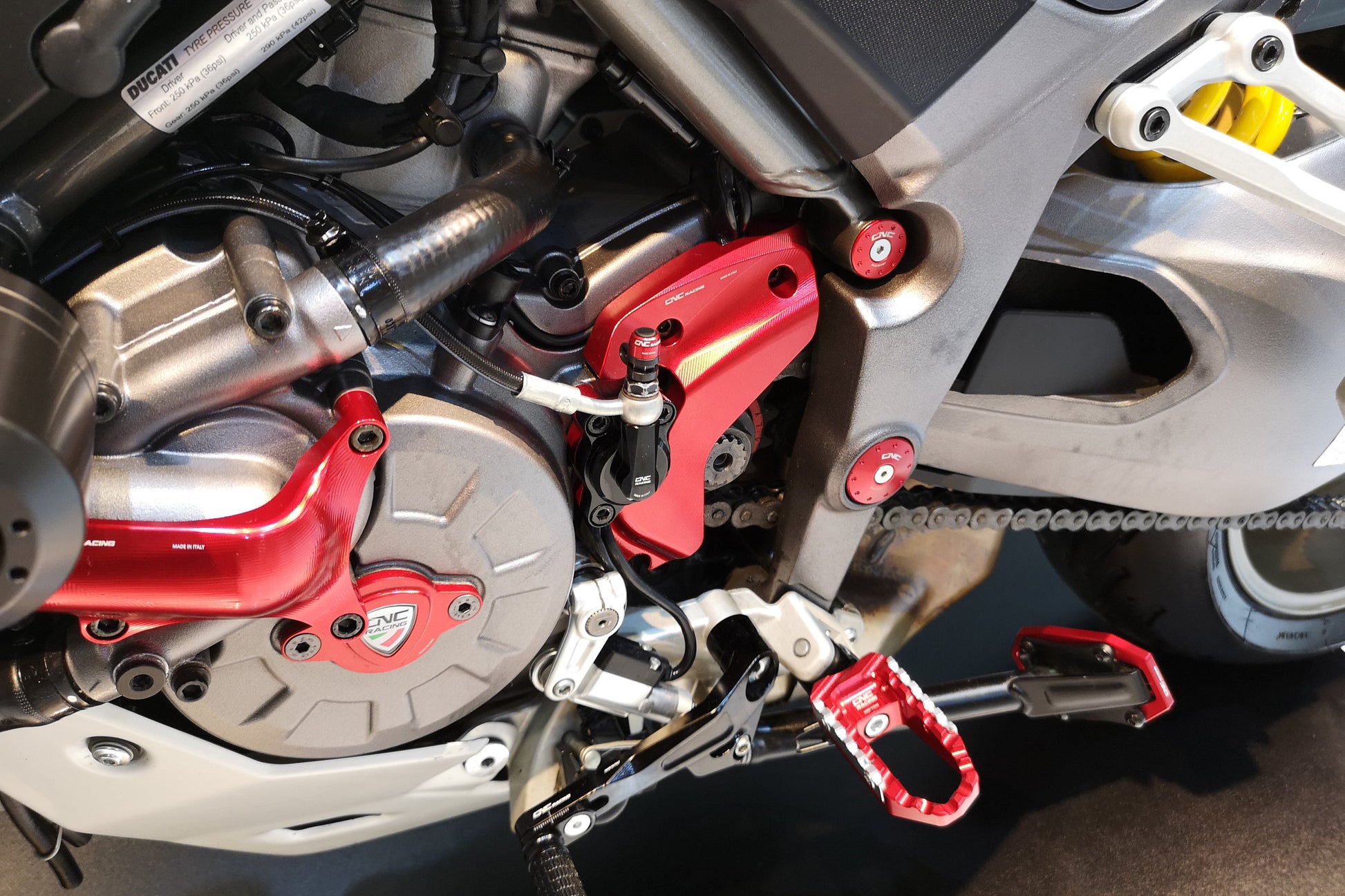 CNC Racing Koppeling Drukzuiger Ducati Panigale V2 (2025+)