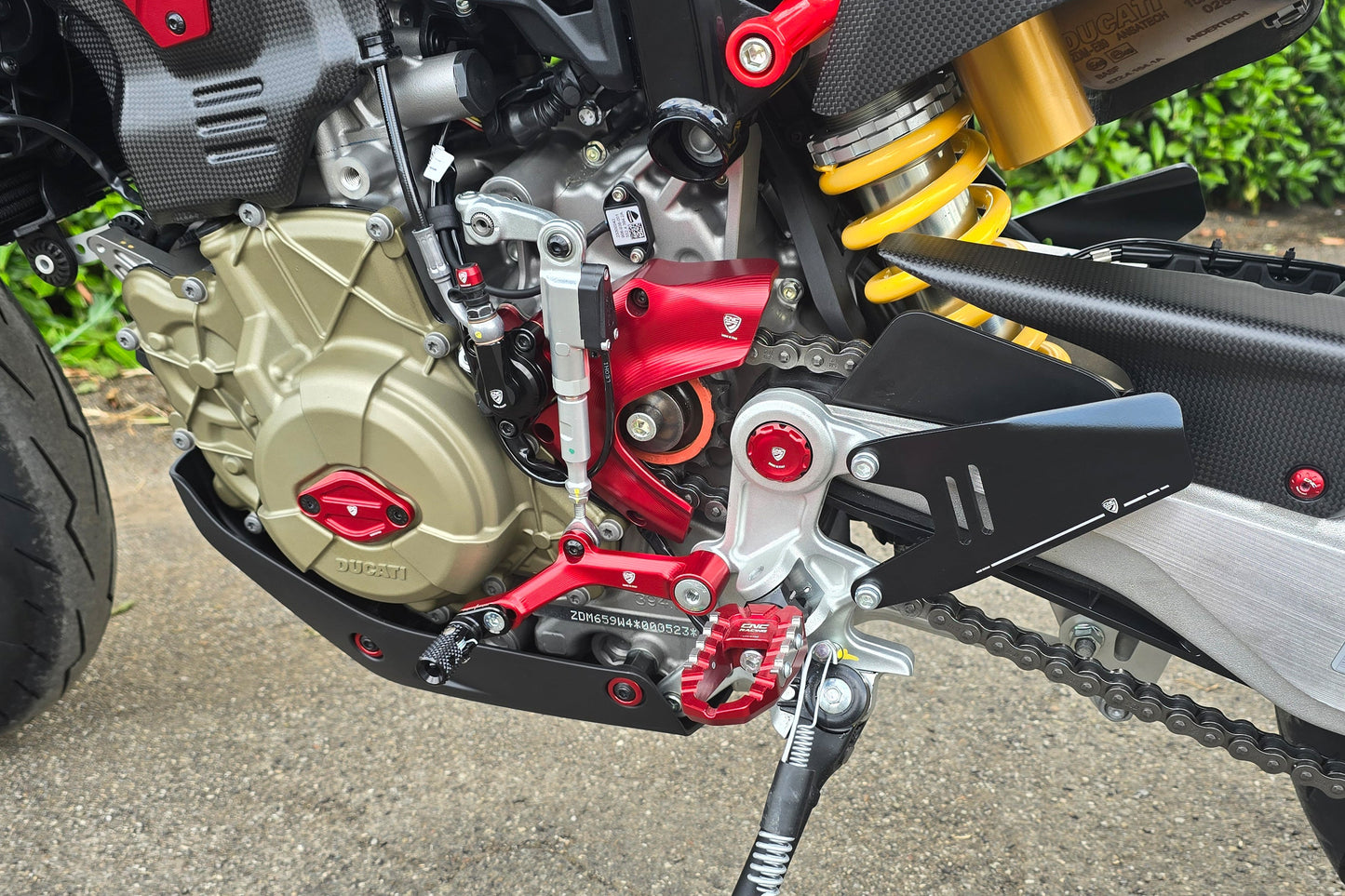 CNC Racing Koppeling Drukzuiger Ducati Diavel Carbon (2011-2018)