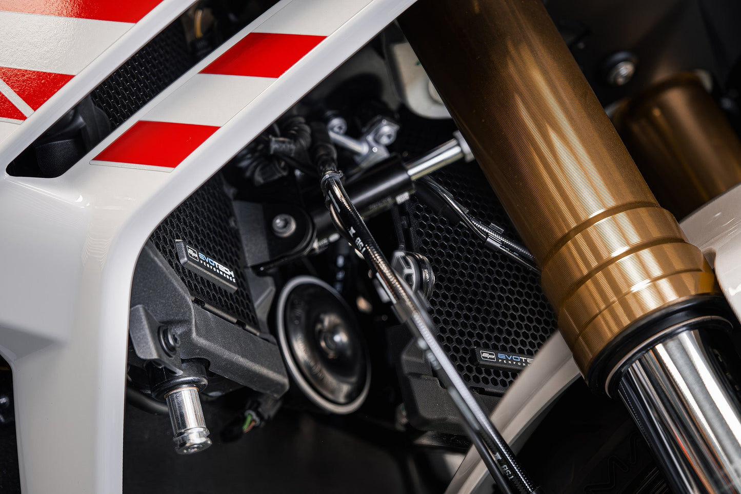 Radiatorcover Evotech s - BMW R 1300 RS Triple Black (2025+)