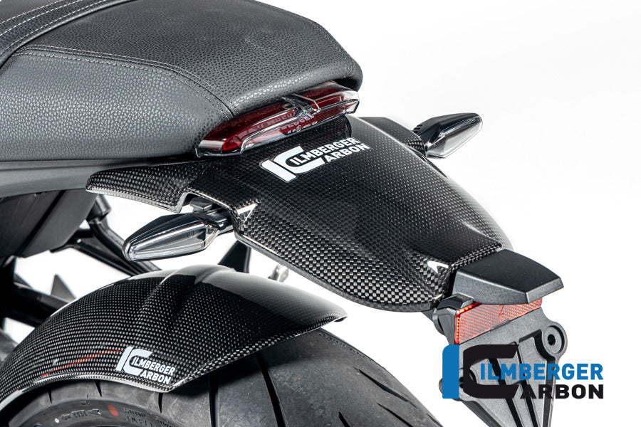 Couvercle du support indicateur en carbone brillant BMW R 12 Nine T 2024+