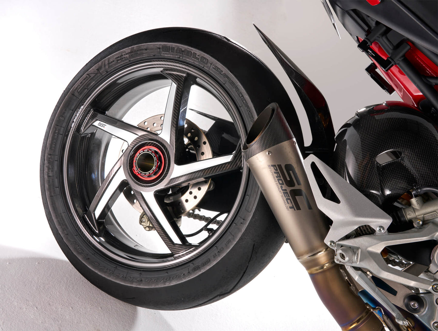 BST Carbon Achtervelg Mamba TEK 6,0 x 17" Ducati Hypermotard 1100S (2007-2009)
