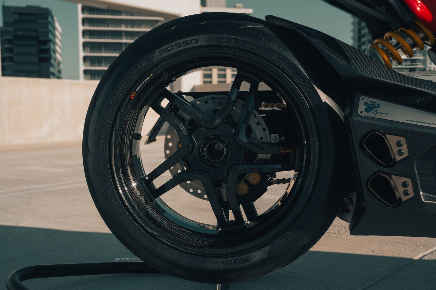 BST Carbone Front Rim Rapid Tek 3,5 x 17 "Ducati Diavel V4S