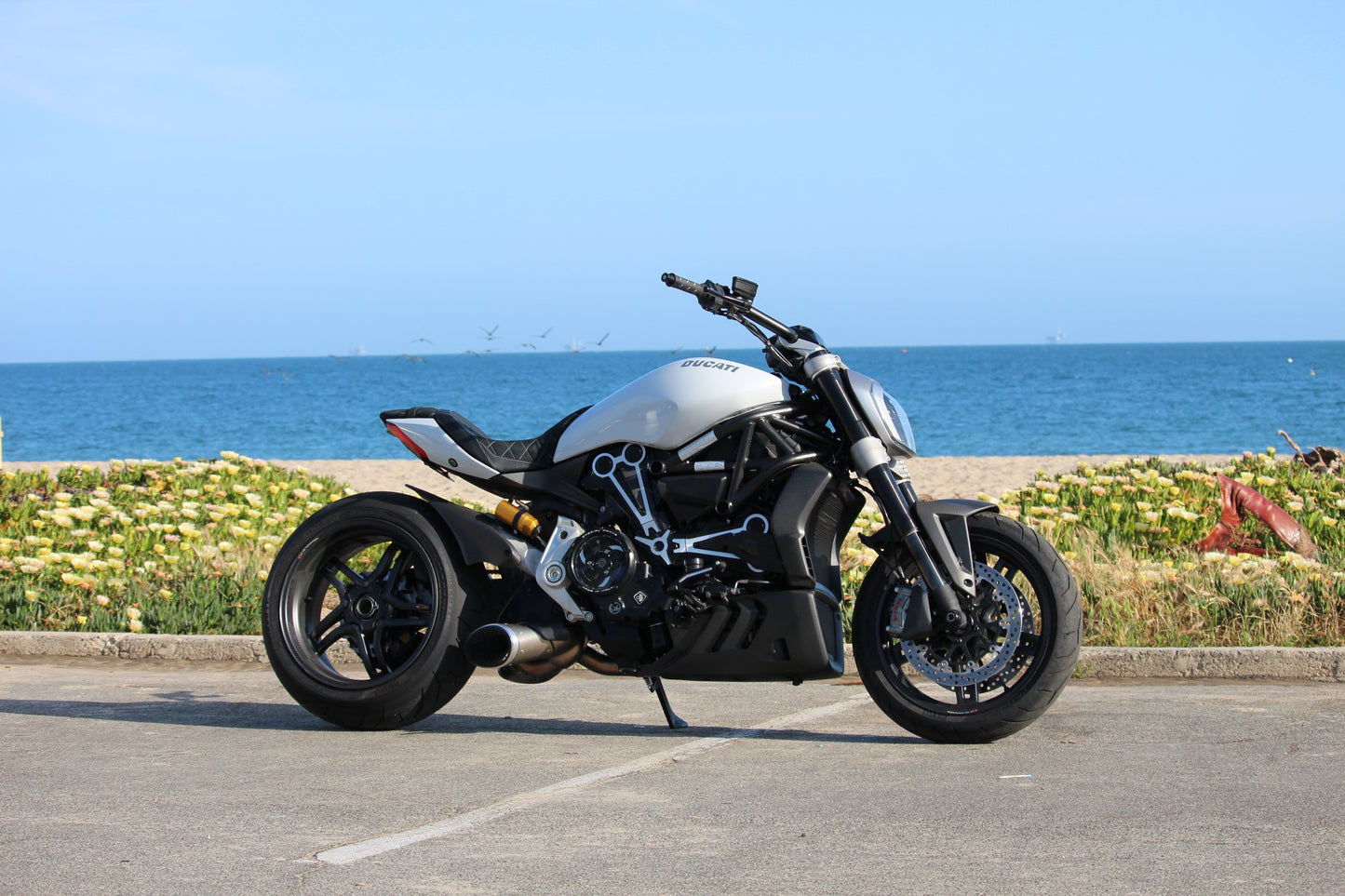 BST Carbone arrière Rim Rapid Tek 8,5 x 17 "Ducati Diave V4 V4S