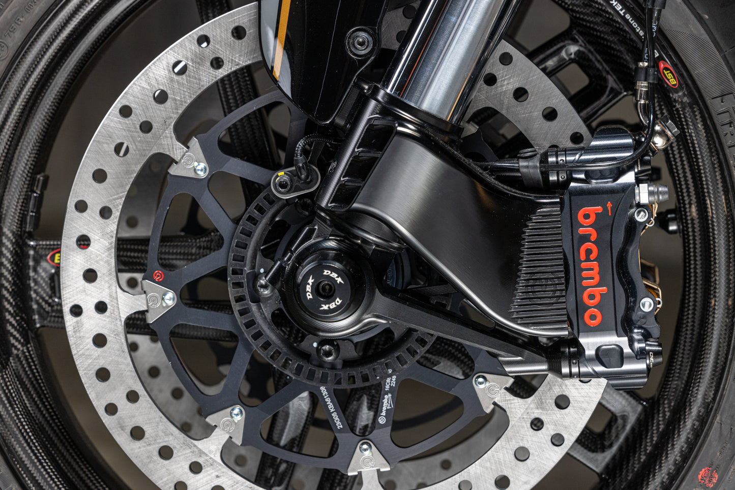 BST Carbone arrière Rim Rapid Tek 8,5 x 17 "Ducati Diave V4 V4S
