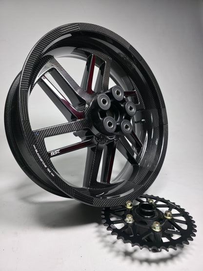 BST Reaper TEK 5.5x18'' carbon achtervelg voor Harley Davidson FLHRC Road King Classic (2009-2013)