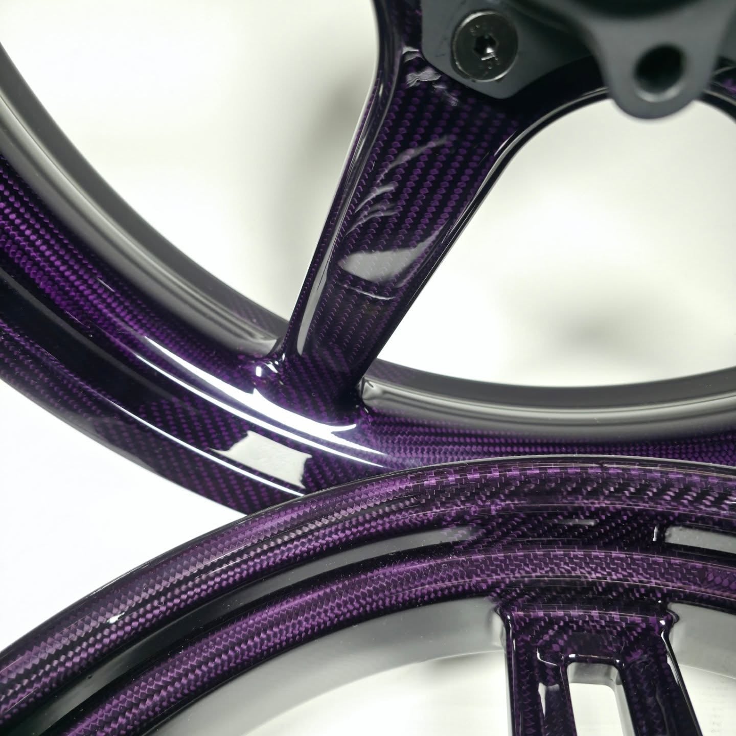 BST Twin TEK 6x17'' carbon achtervelg voor Harley Davidson FXDRS FXDR (2019-2020)