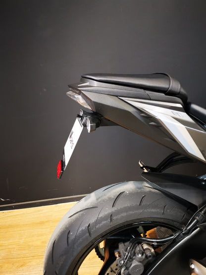 Outletdeal: V-Parts kentekenplaathouder Suzuki GSX-S750 GSX-S950 GSX-S1000 (2017+)
