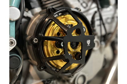 Koppelingsdeksel Traffic Ducati 1098S (2007-2009) vooraanzicht in zwart met gouden drukplaat en zwarte veren plus schotels