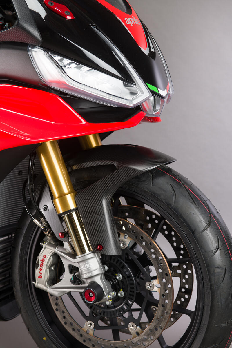 Lightech carbon voorspatbord (glanzend) Aprilia Tuono V4 Factory (2021-2022)