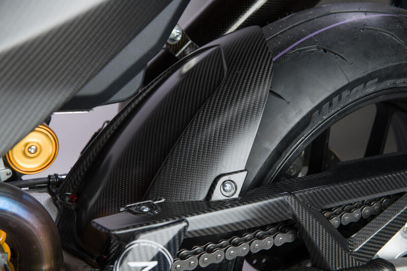 Lightech carbon achterspatbord (glanzend) Aprilia Tuono V4 (2021-2022)