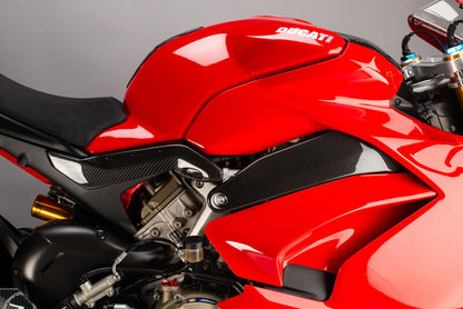 Protégeurs de cadres de carbone LightEch (2 pcs.) (Glossy) Ducati Panigale V4 (2018-2024)