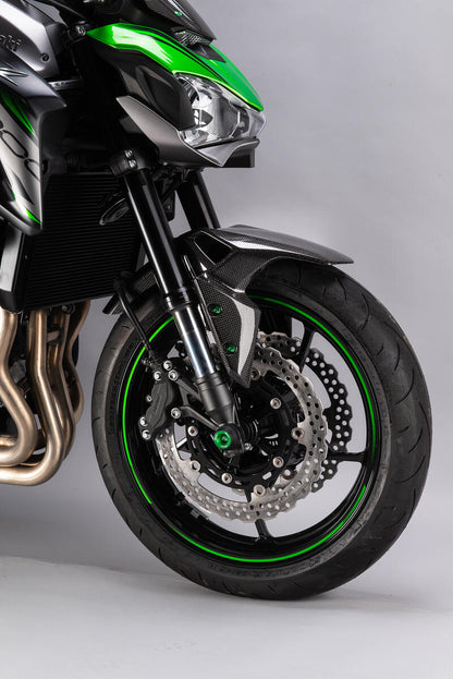 Fender avant en carbone LightEch (brillant) Kawasaki Z900 SE (2022-2024)