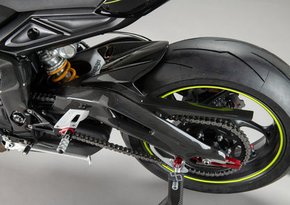Achterspatbord met kettingbeschermer glanzend carbon Triumph Street Triple 765 R (2017-2019)