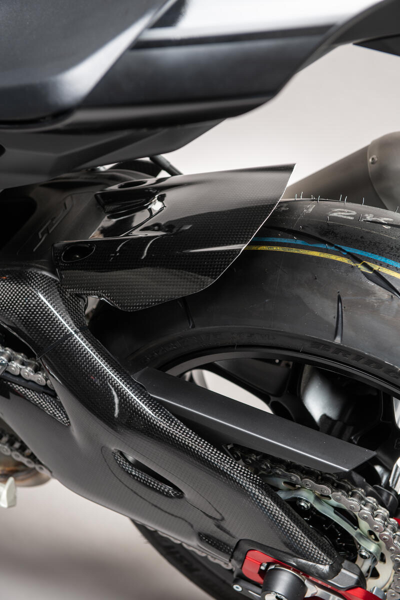 Fender arrière en carbone LightEch (Glossy) Yamaha MT-10 (2016-2021)