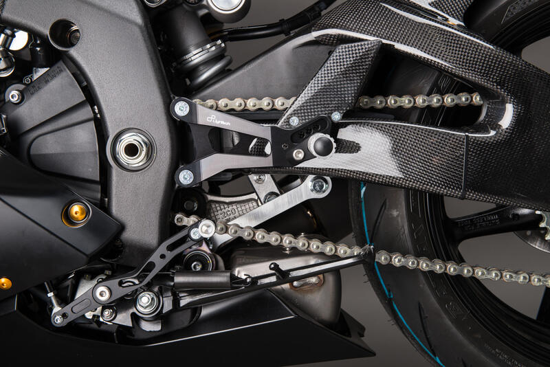 Protégeurs Lightch Carbon Achterbrug (2 pcs.) (Glossy) Yamaha R6 (2017+)