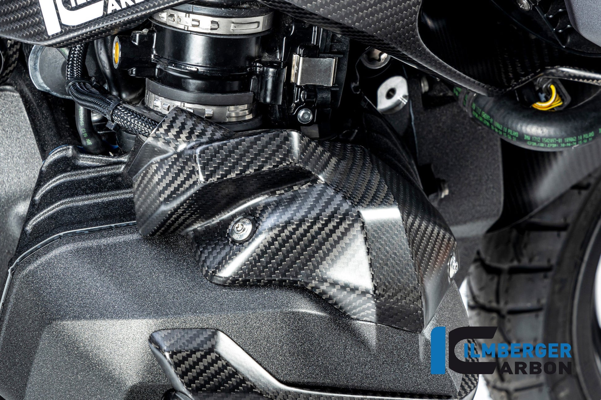 Injector Cover rechts mat carbon BMW R1300GS Adventure 2024+
