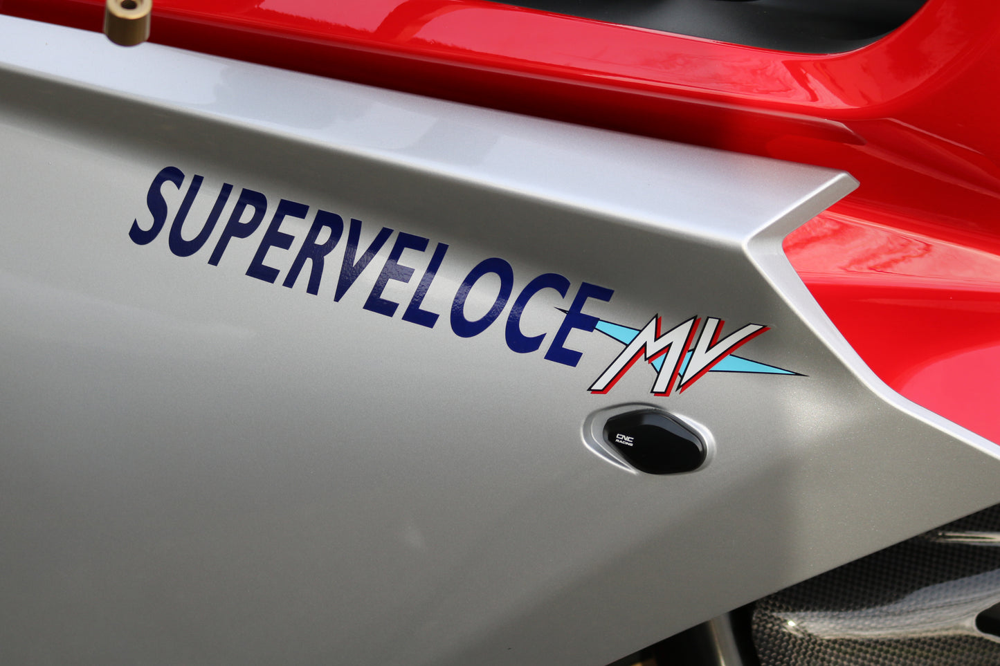 Knipperlicht afdekplaatjes voorkuip MV Agusta Rush 1000 (2020+)