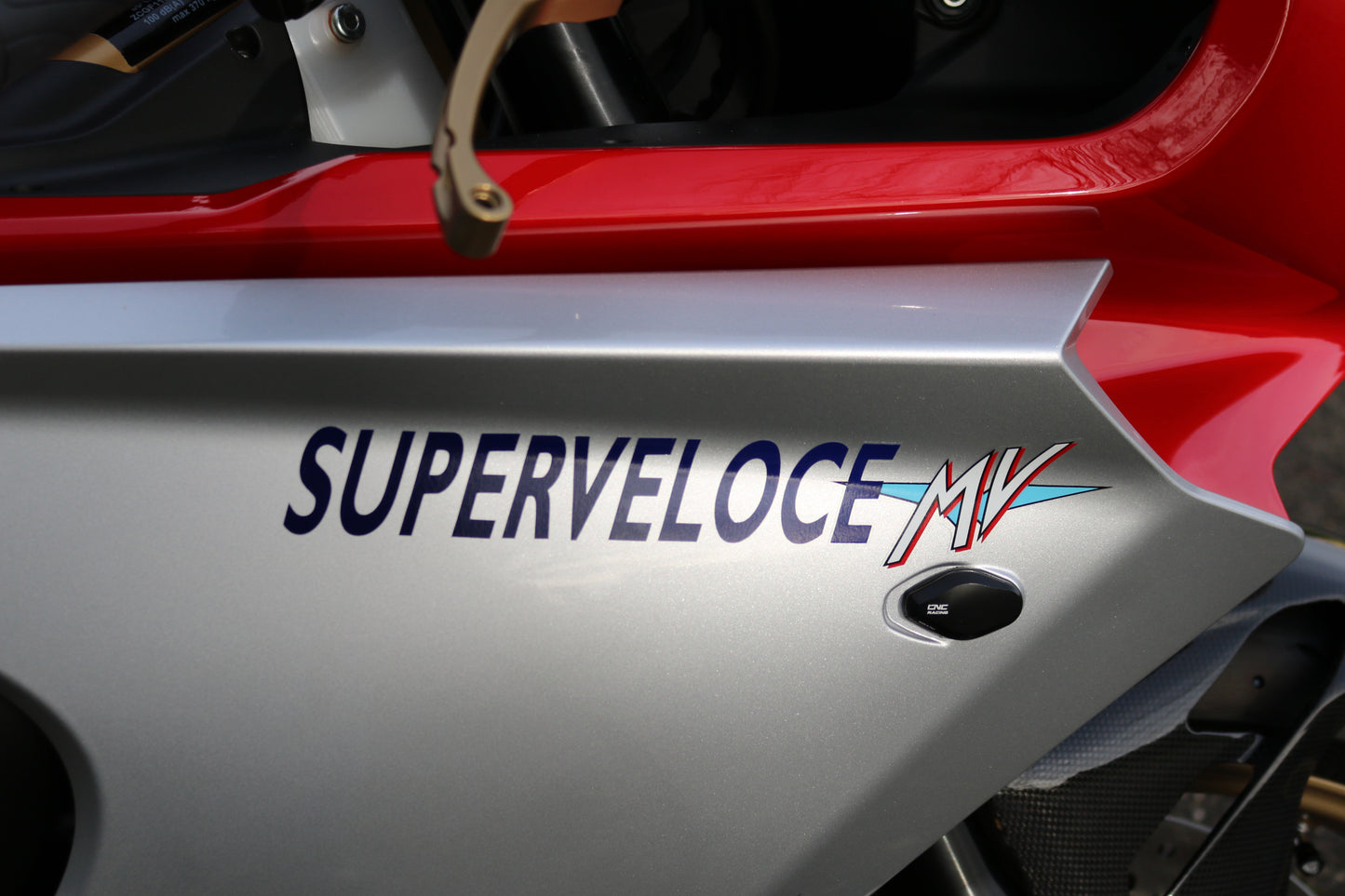 Knipperlicht afdekplaatjes voorkuip MV Agusta Rush 1000 (2020+)