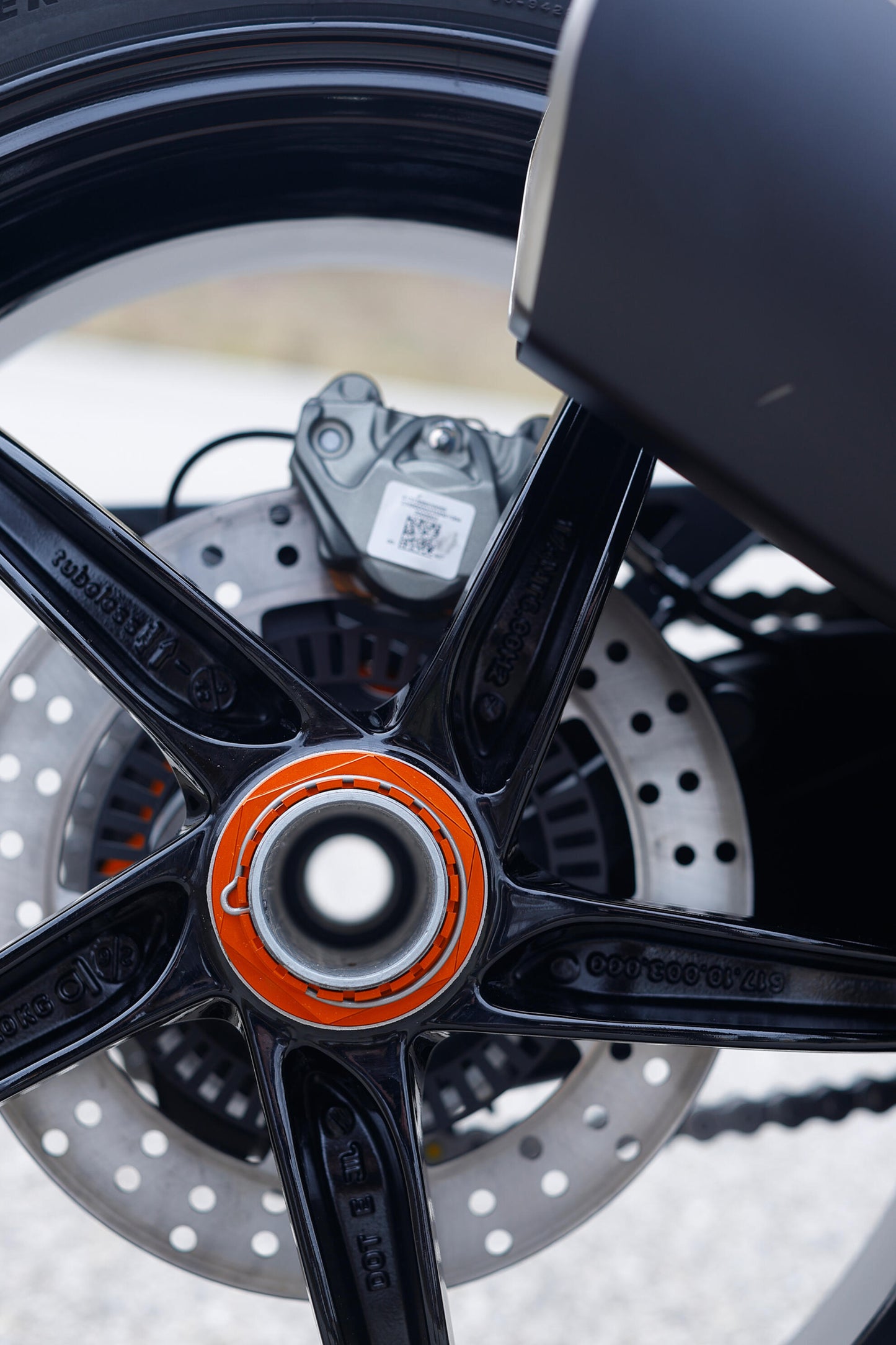 Roue arrière cendre arrière KTM 1290 Superduke (2020-2024)