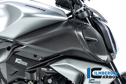 Luchtinlaat paneel Rechts mat carbon Ducati Diavel V4 RS (2025+)