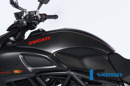 Couverture du réservoir du centre de carbone Ducati Diavel Ducati Diave (2014-2018)