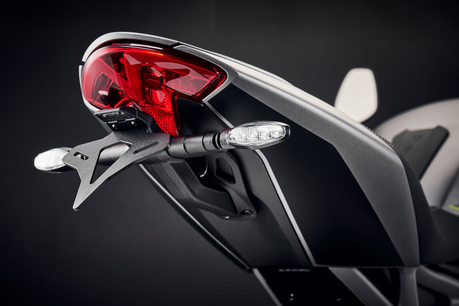Kentekenplaathouder Evotech - Triumph Speed Triple 1200 RS (2021 - 2024)