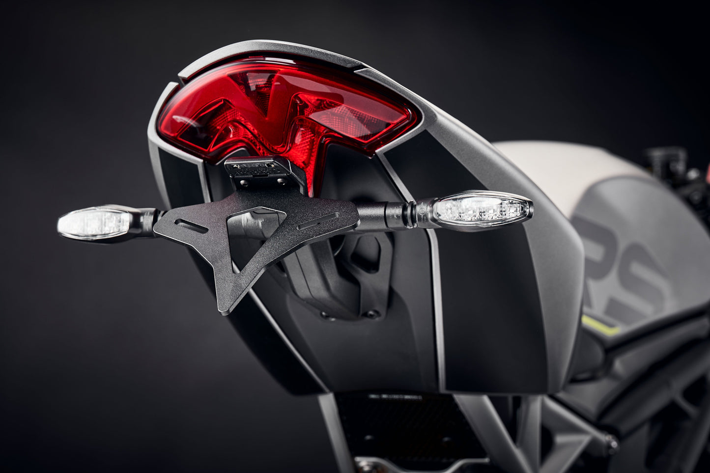 Kentekenplaathouder Evotech - Triumph Speed Triple 1200 RS (2021 - 2024)