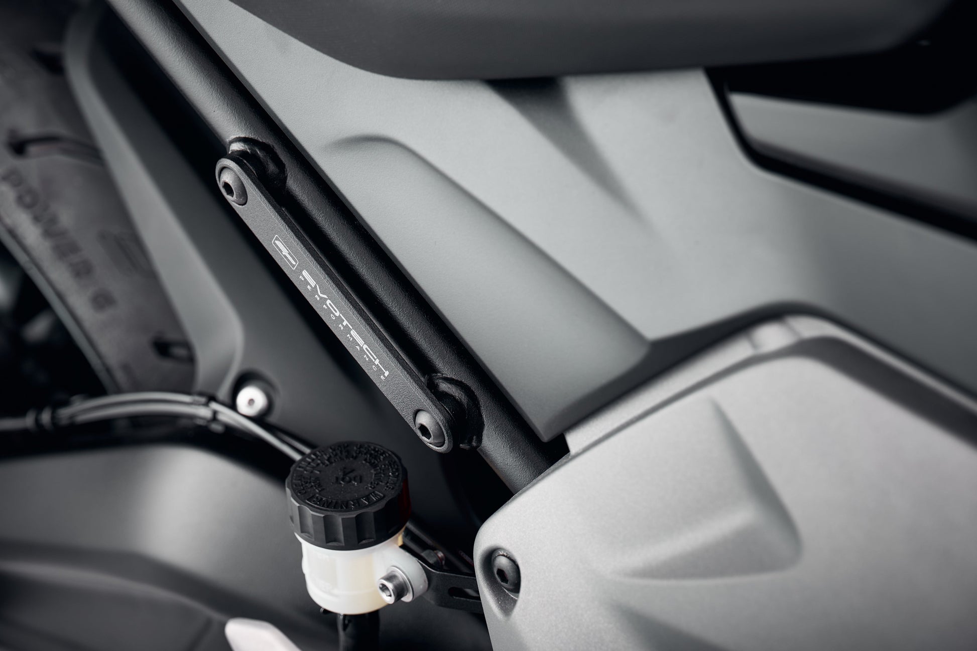 Evotech Duosteun Vervanger Kit - Triumph Trident 660 Triple Tribute Edition (2024+)