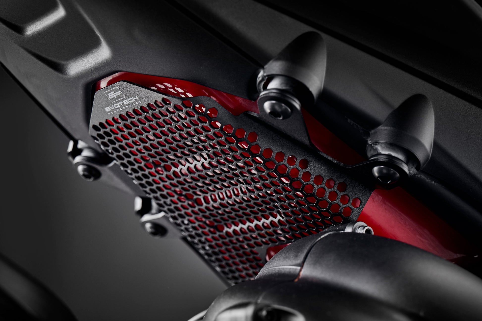 Evotech Ducati Streetfighter V4 S Pillion Peg Removal Kit/Benzinetank Beschermer Guard (2020+)