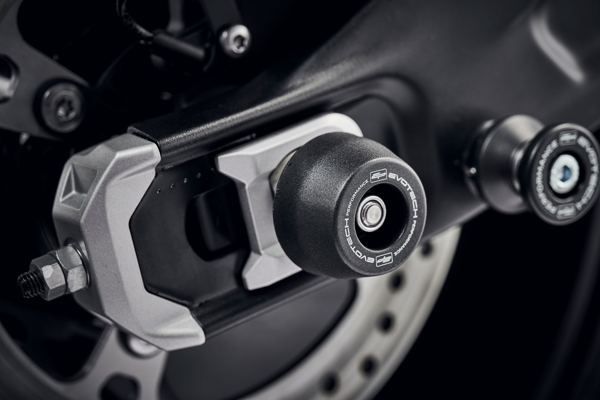 Achterbrug Beschermer Set Evotech Performance - Triumph Trident (2021+)