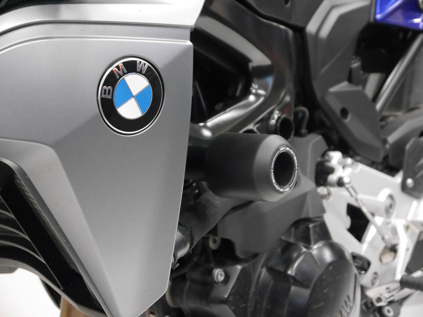 Valblokken set Evotech - BMW F 900 R Triple Black (2025+)