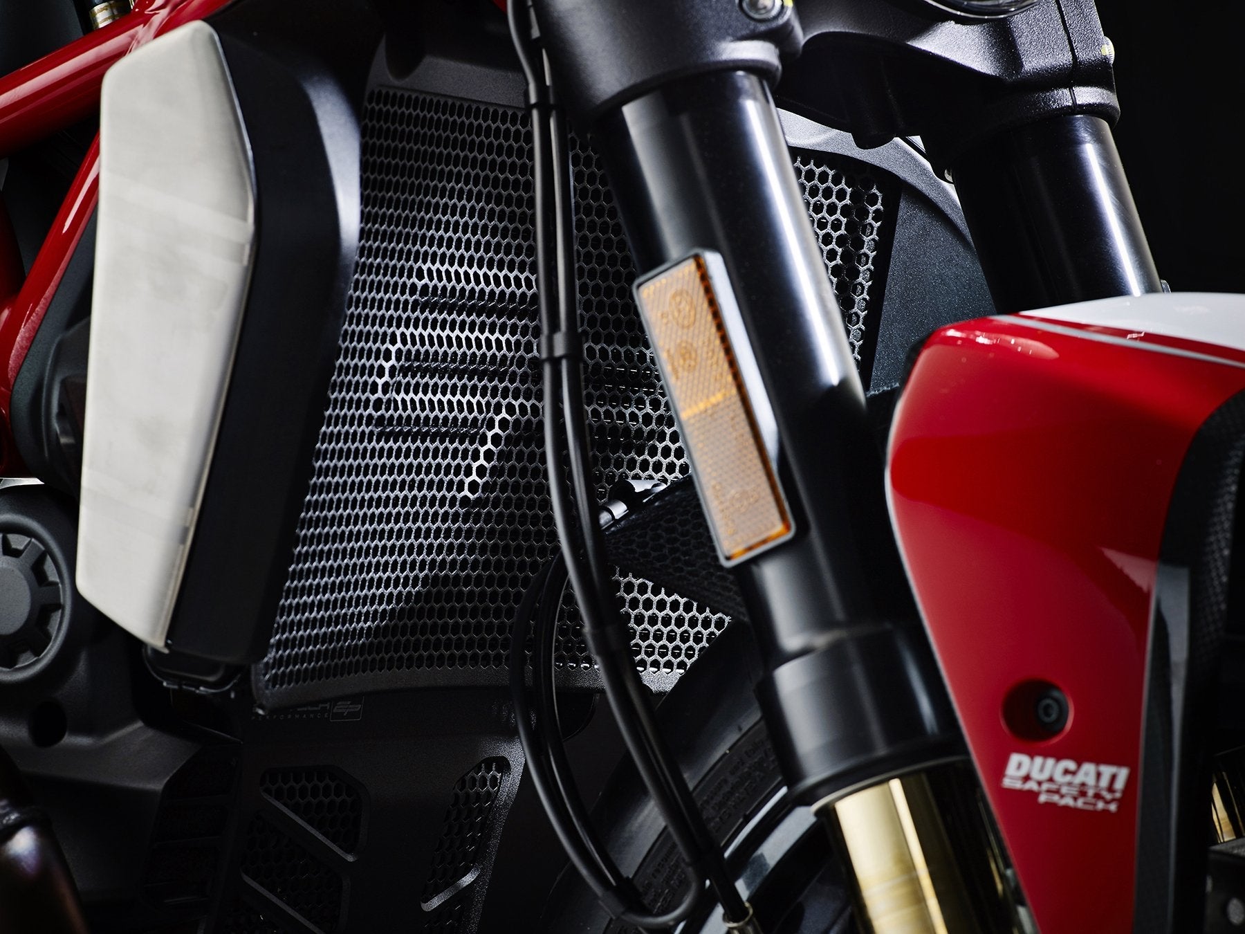 Evotech Ducati Monster 1200 Radiator Oil Cooler and Motorblok Beschermer set 2013 - 2016