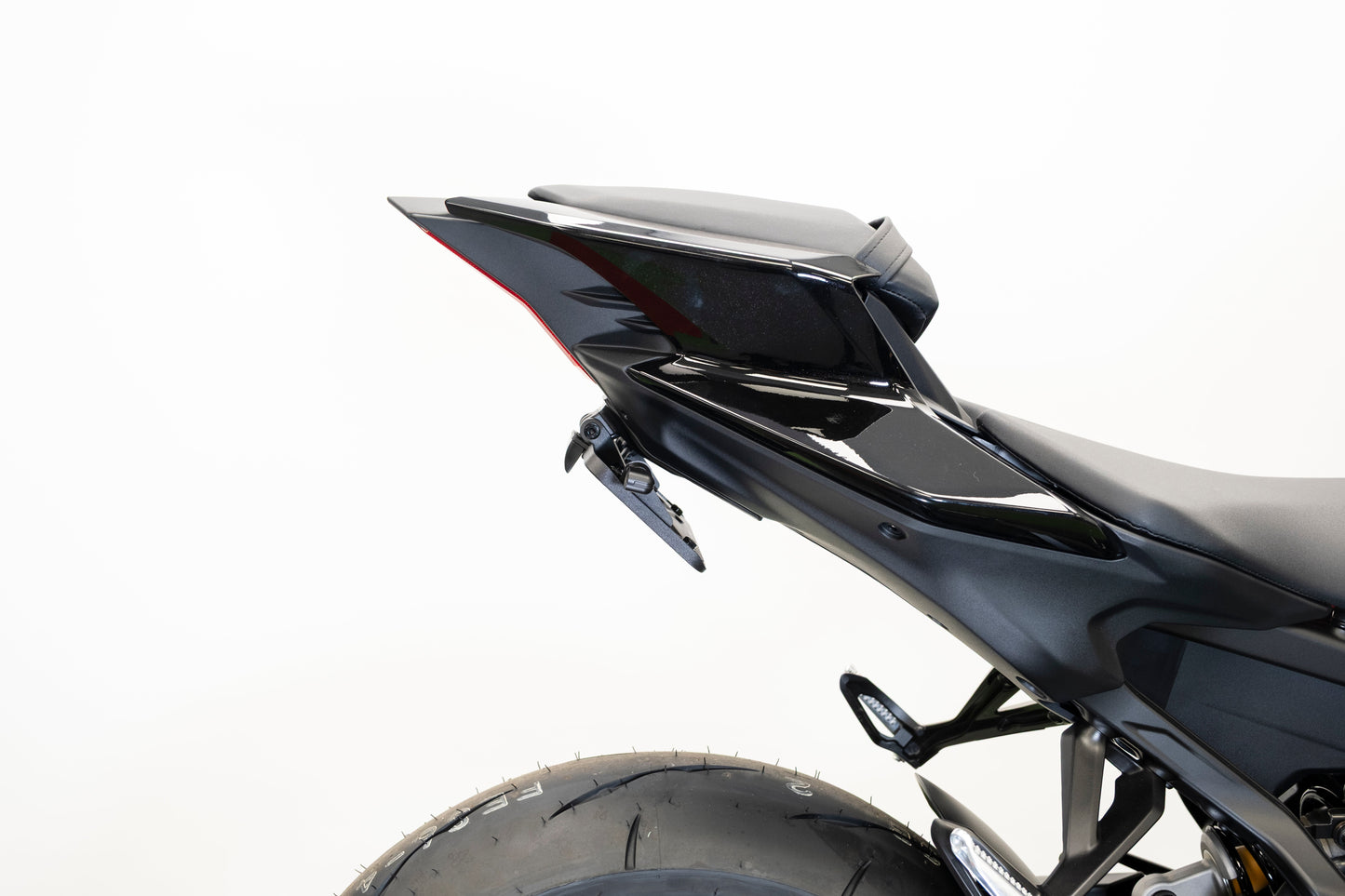Verstelbare kentekenplaathouder incl. knipperlichten Evotech - Yamaha YZF-R9 (2025+)