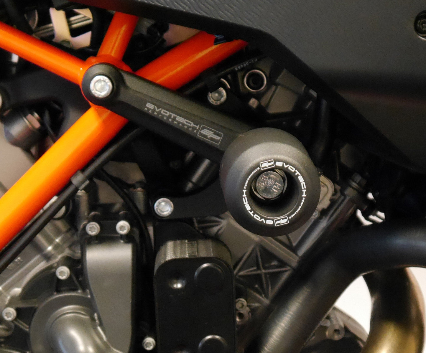 Evotech KTM 1290 Super Duke GT Valblokken set (2019+)