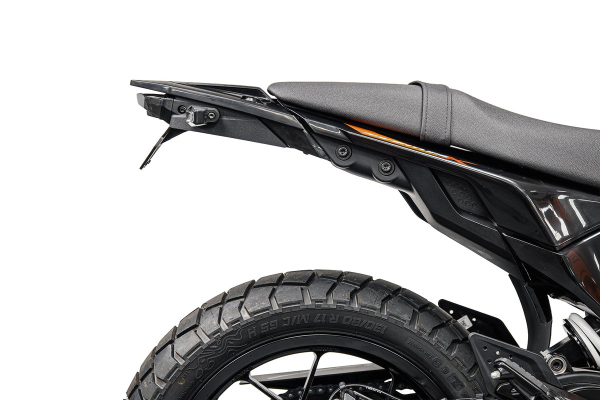 Kentekenplaathouder (Helder achterlicht) Evotech - KTM 390 SMC R (2026+)