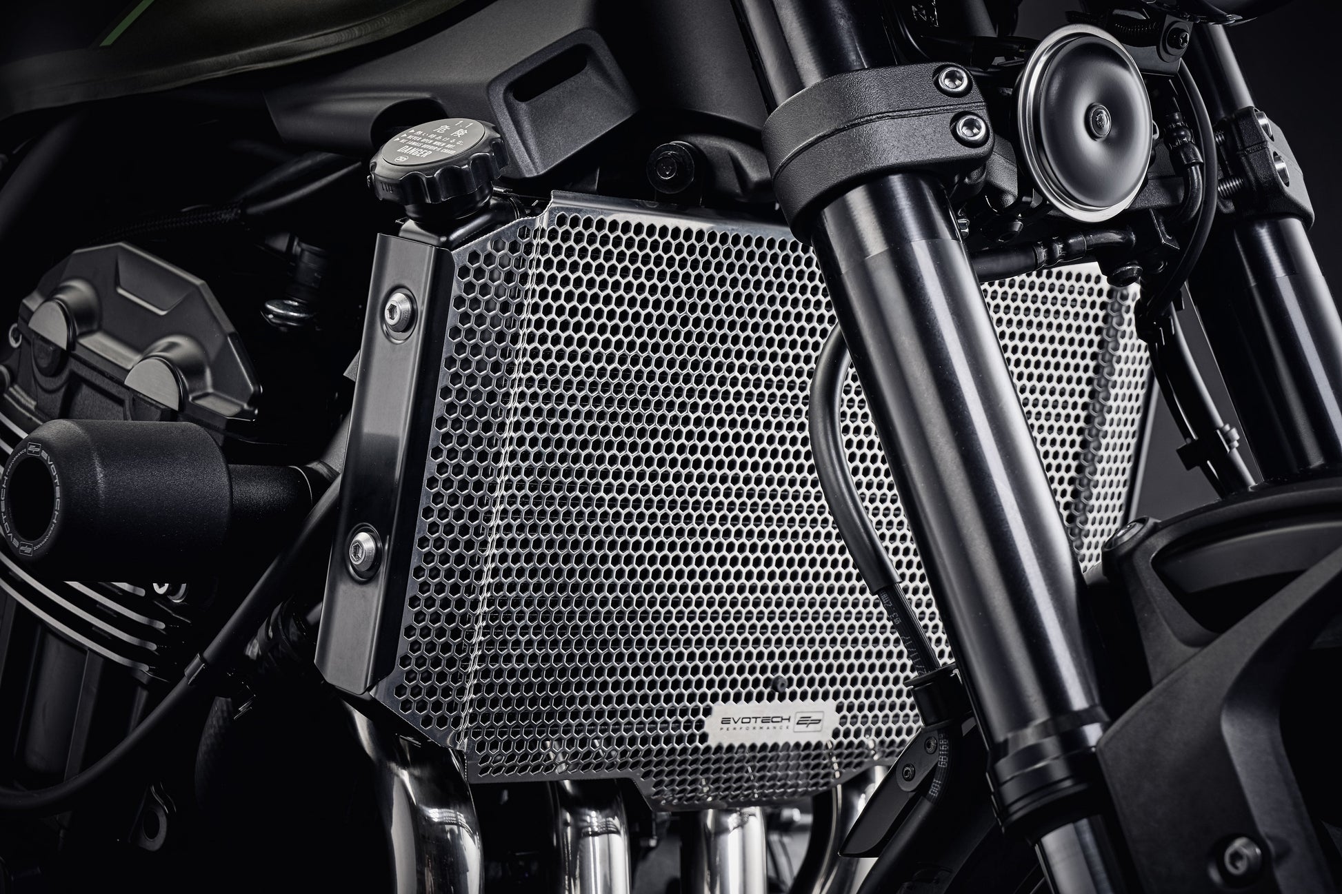 Evotech Kawasaki Z900RS Performance Radiatorcover (2018 - 2020) (Stainless Steel)