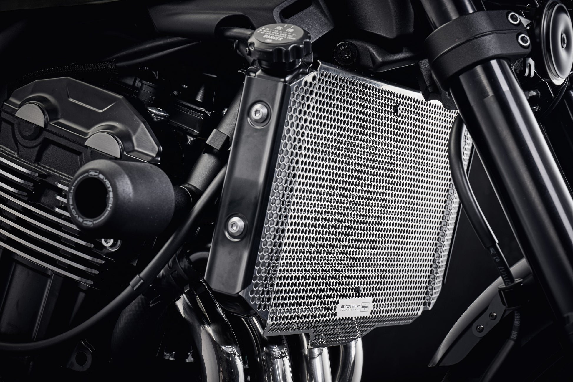 Evotech Kawasaki Z900RS Radiatorcover (2018 - 2020) (Stainless Steel)