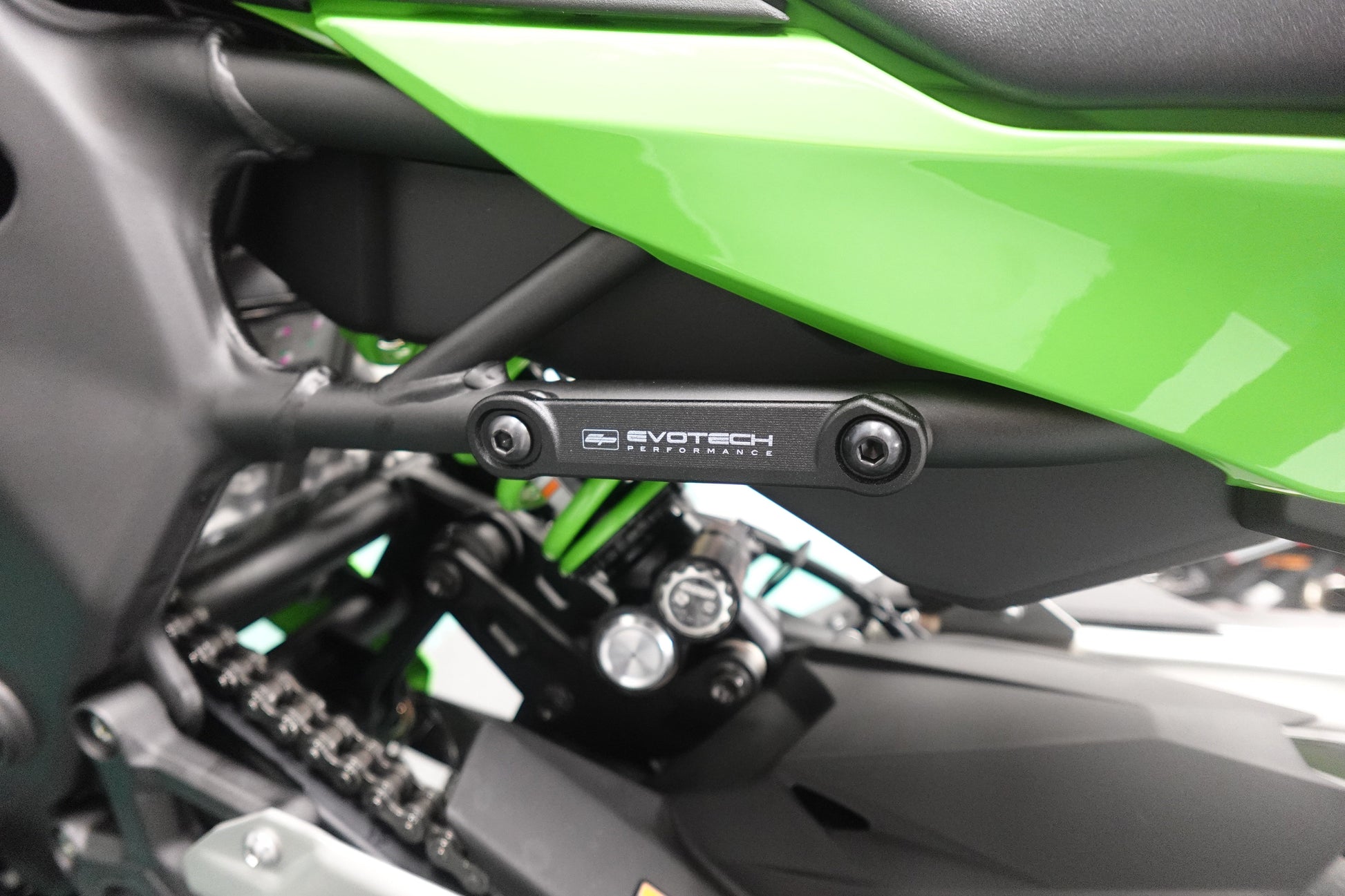 Evotech Uitlaatsteun & Duosteun Vervanger Kit - Kawasaki Ninja ZX-4R (2023+)