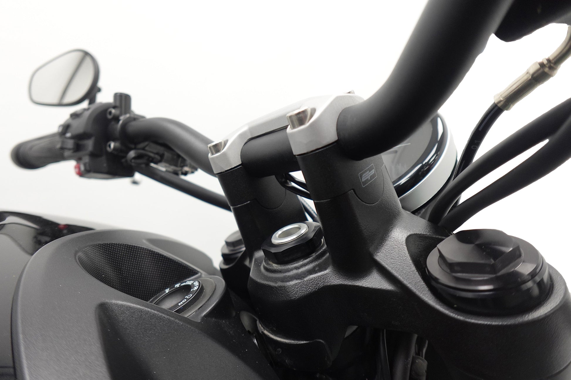 Evotech Handlebar Riser - Triumph Trident 660 Triple Tribute Edition (2024+)
