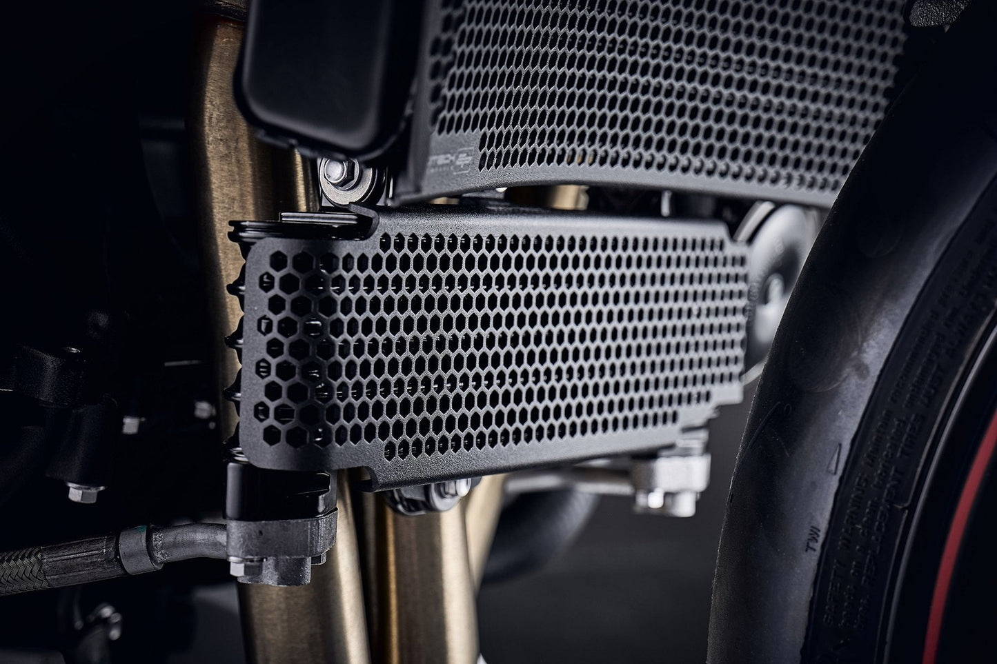 Evotech Oliekoeler Beschermer - Triumph Speed Triple RS (2018 - 2020)