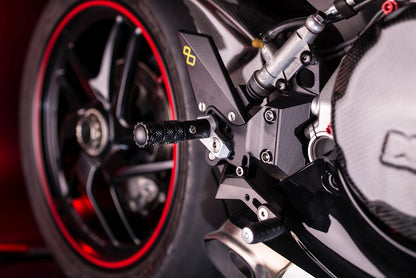 Ensemble d'interrupteurs de frein réglable avec repose-pieds fixes et modèle de décalage standard Ducati Panigale 1299 2015-2017