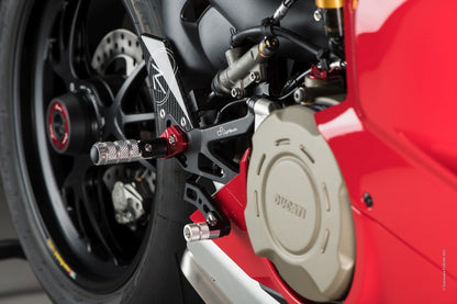 Ensemble de liens de frein réglable avec repose-pieds pliants Ducati Streetfighter V4 (2020-2024)