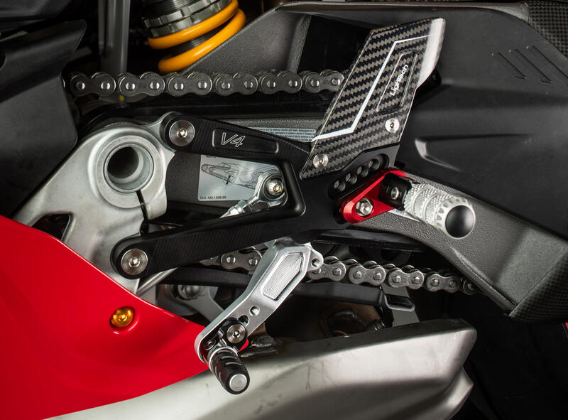 Verstelbare remschakelset R (Special Edition) met opklapbare voetsteunen Ducati Panigale V4 Tricolore (2025+)